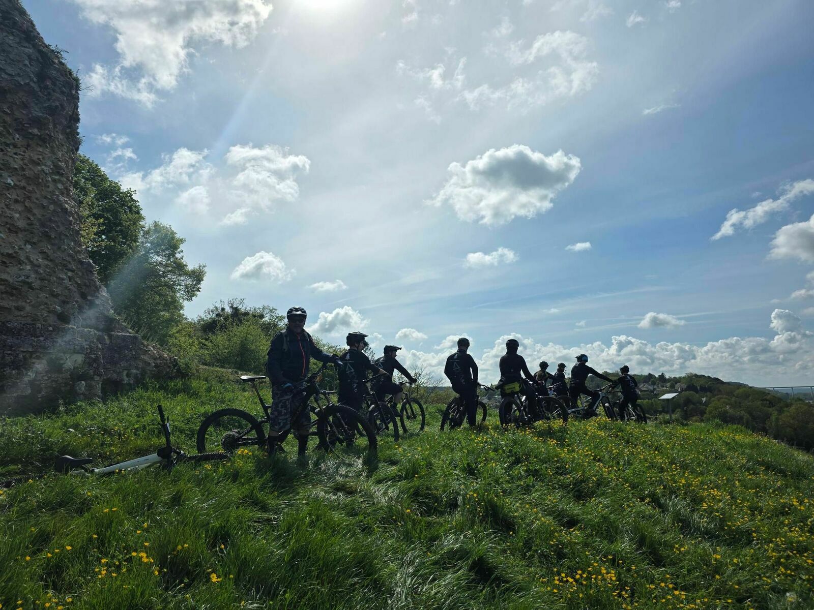 Dernière quinzaine d'avril...."appellés par le Soleil"