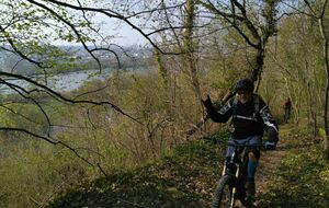 Parking du centre sportif Germinal de Oissel (Arnaud)